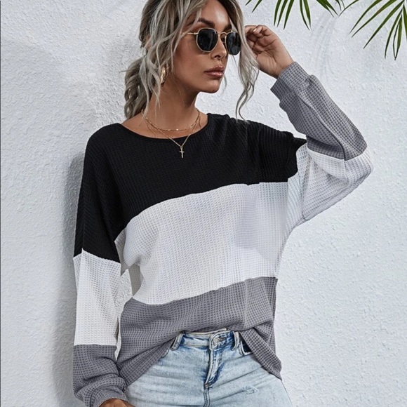 BLACK, WHITE & GRAY COLORBLOCK DROP SHOULDER TEE - Picture 3 of 8